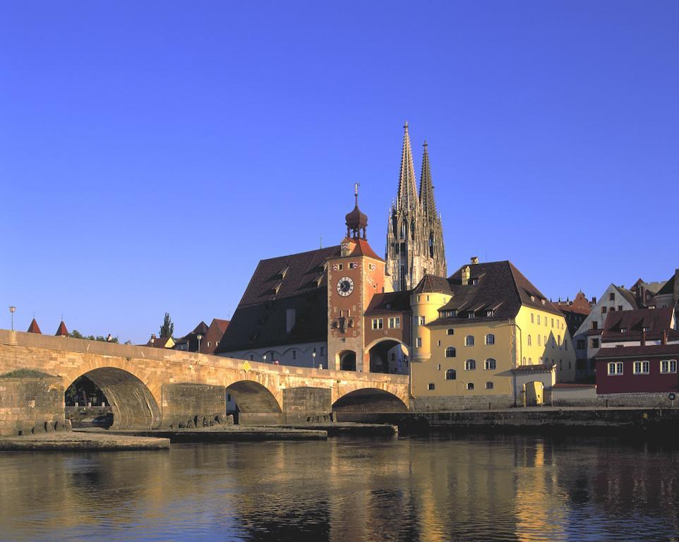 Apartments Hofgarten Regensburg Rum bild